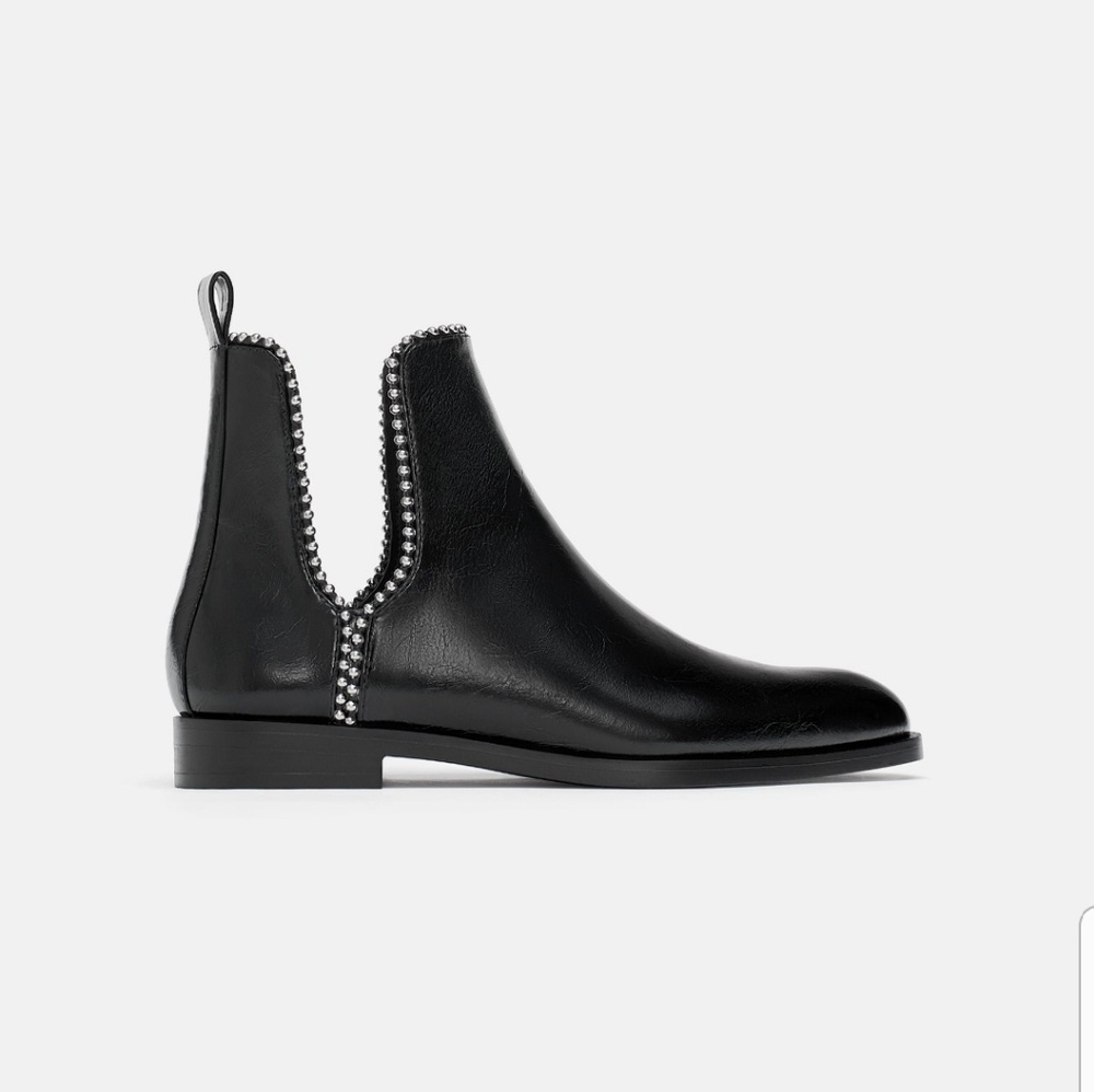 Zara Flat Ankle Boots With  Openings